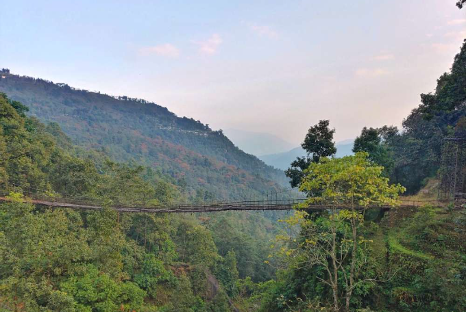 Poomong Barbotey bridge, Top Attraction of Tinchuley