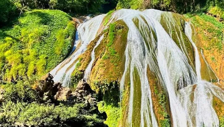 Khaddum Pieltleng Falls