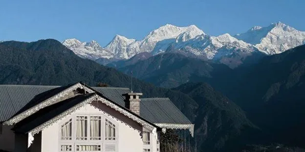 Mt Kanchenjunga view from Pelling