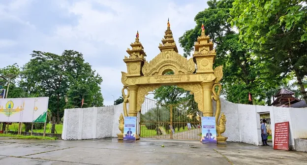 Golden Pagoda, Namsai