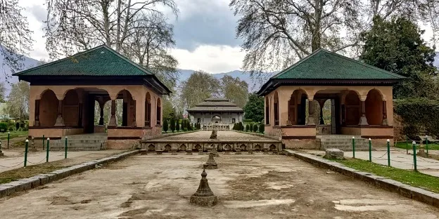 Mughal Gardens, Srinagar