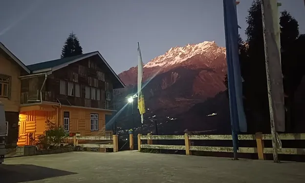 Beechu Homestay, Lachung