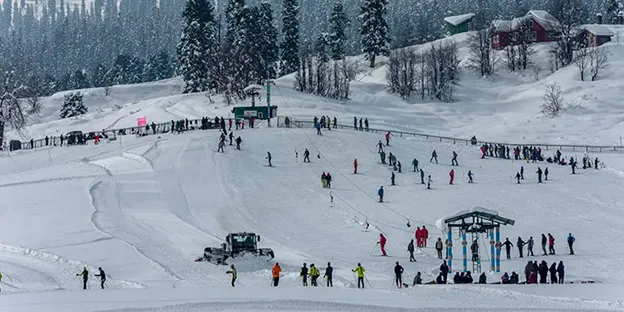 Skiing Festival in Gulmarg