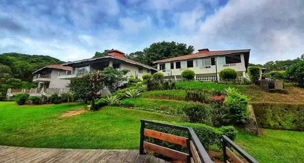 Orchid Lake Resort, Shillong