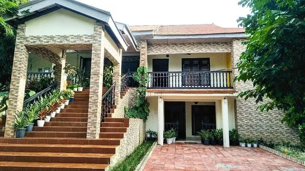 Tikhak Homestay, Miao