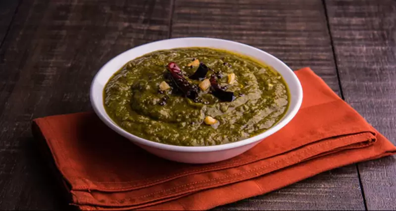 Kashmiri Saag