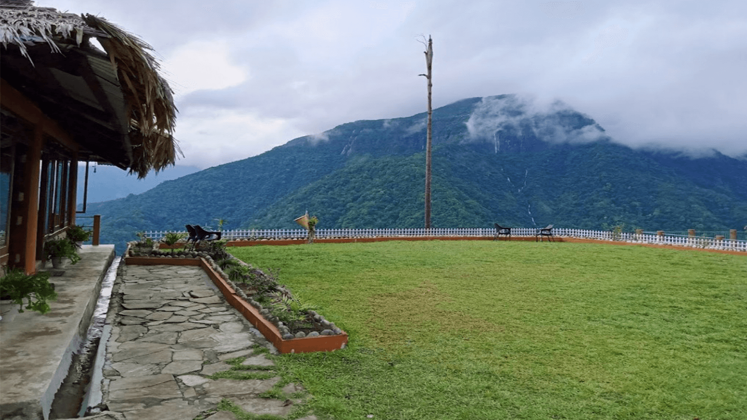 Smokey Falls Mae-Fi Resort, Cherrapunji, Meghalaya, India