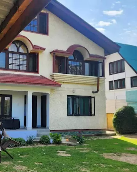 The Tree Cottage Srinagar, Srinagar