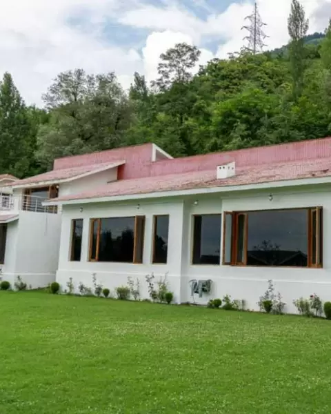 Orania Srinagar, Srinagar