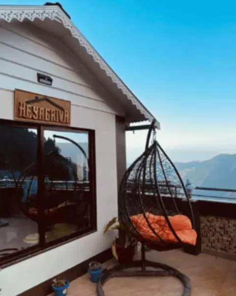 Heyagriva (The Comfort Everest Homestay), Darjeeling
