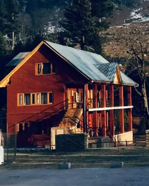 Farah's Homestay Sonamarg, Sonamarg