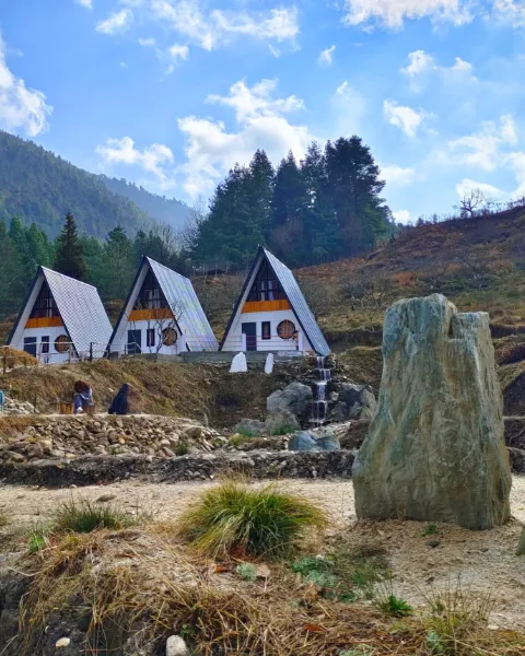 Taksar Lu Farm Stay