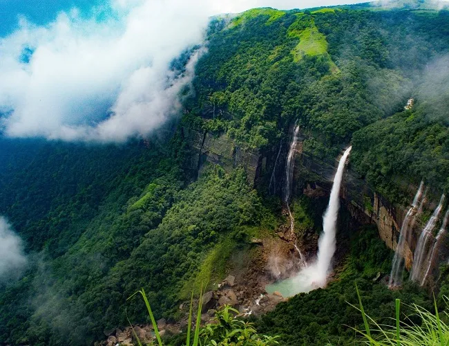 Best Time to Visit Meghalaya - A Month by Month Guide