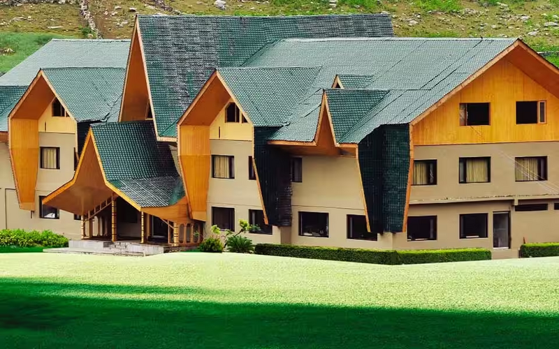 Stay at the Tranquil Retreat on your Sonamarg trip