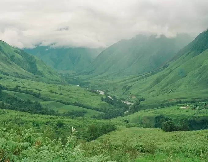 Dri valley sightseeing and return to Anini