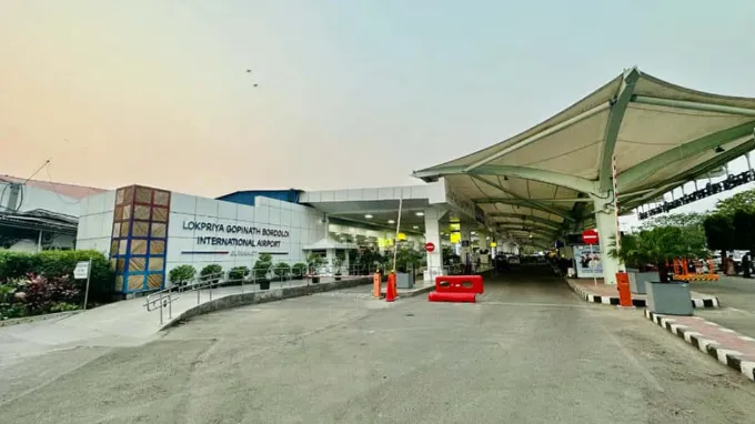 Mawphanlur to Guwahati Airport