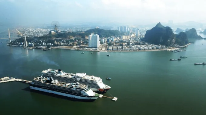 Morning Cruise & Return to Hanoi