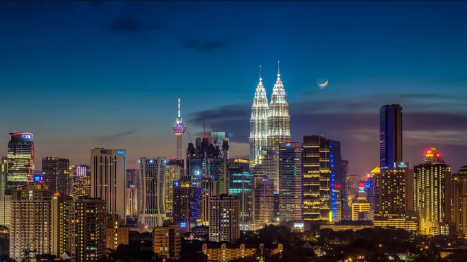 Arrival in Kuala Lumpur – Free Leisure Evening