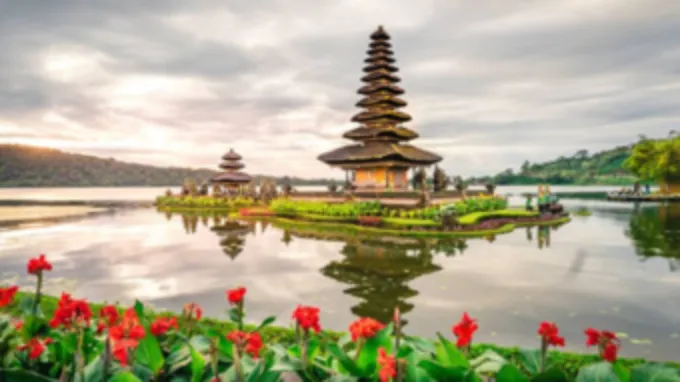 Bedugul & Tanah Lot Tour