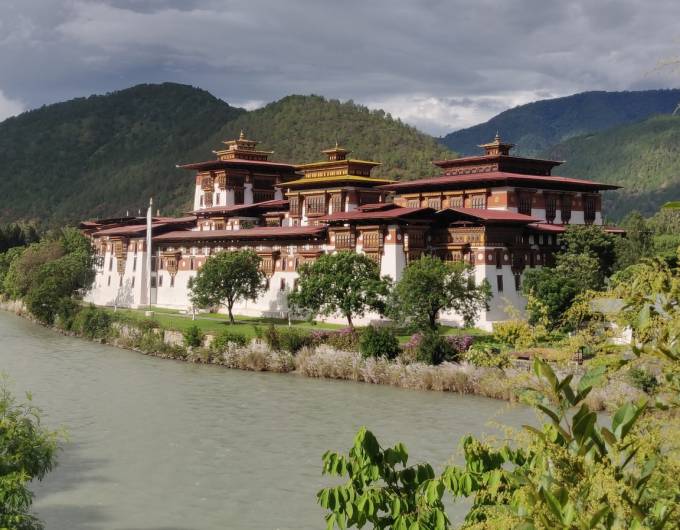 Day 3:  Punakha Sightseeing – Drive to Paro
