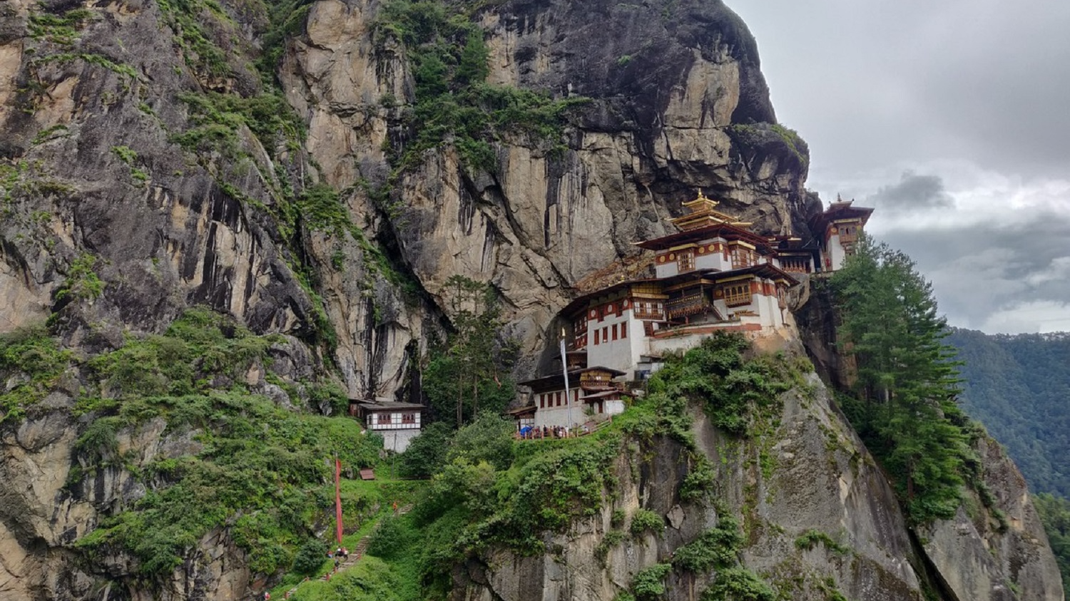 Bhutan Thimpu Punakha Wangdue Tour | OurGuest Tour